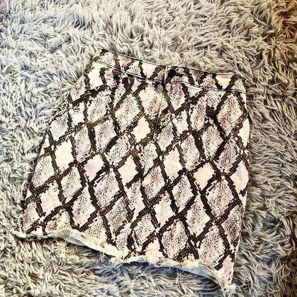 ROMWE Dresses & Skirts - Pink Snake Print‎ Distressed Preppy Rave Trashy Y2K Snookie Bodycon Mini Skirt